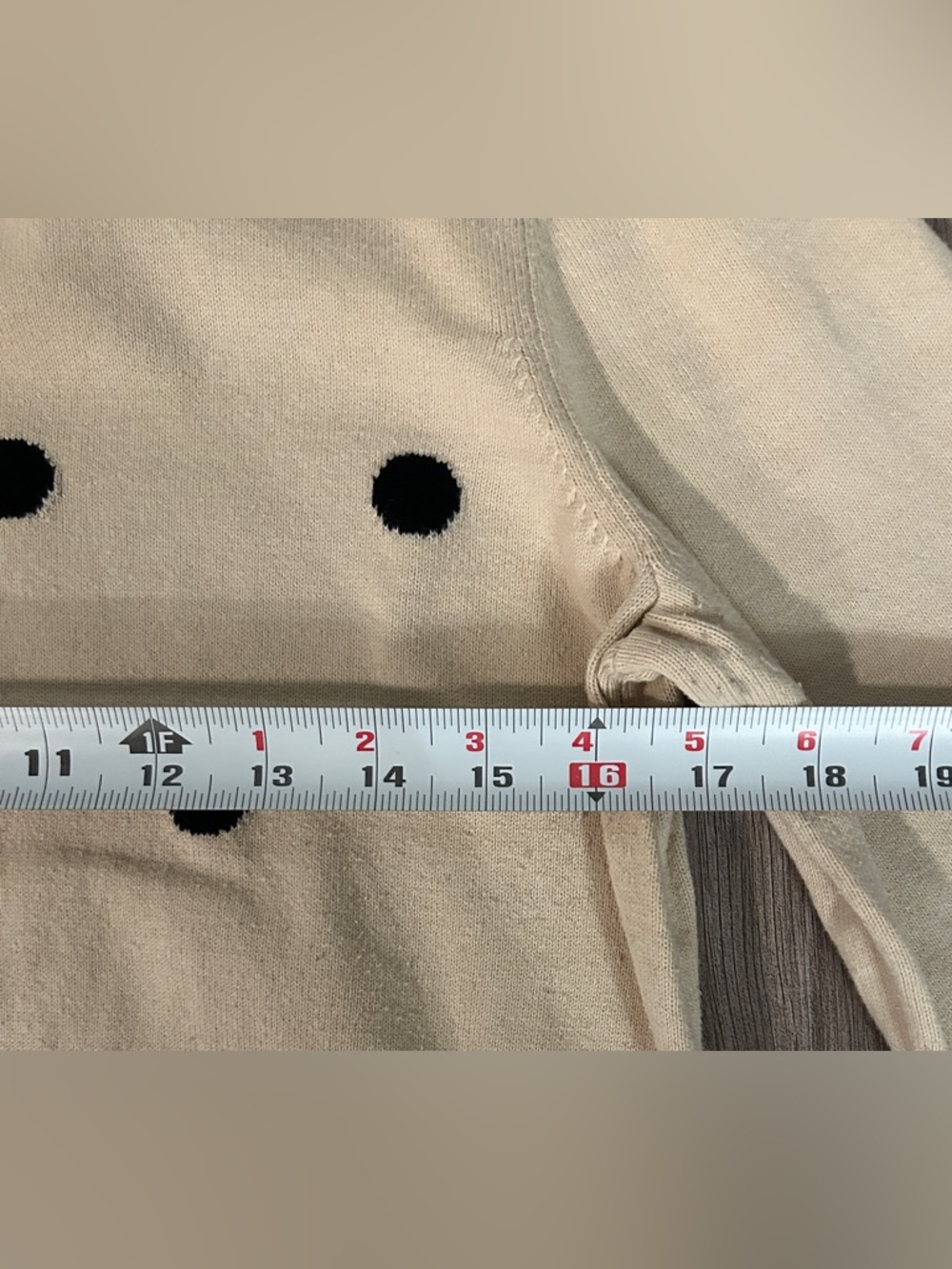 Banana Republic Pull Over Sweater - Picture 7 of 7